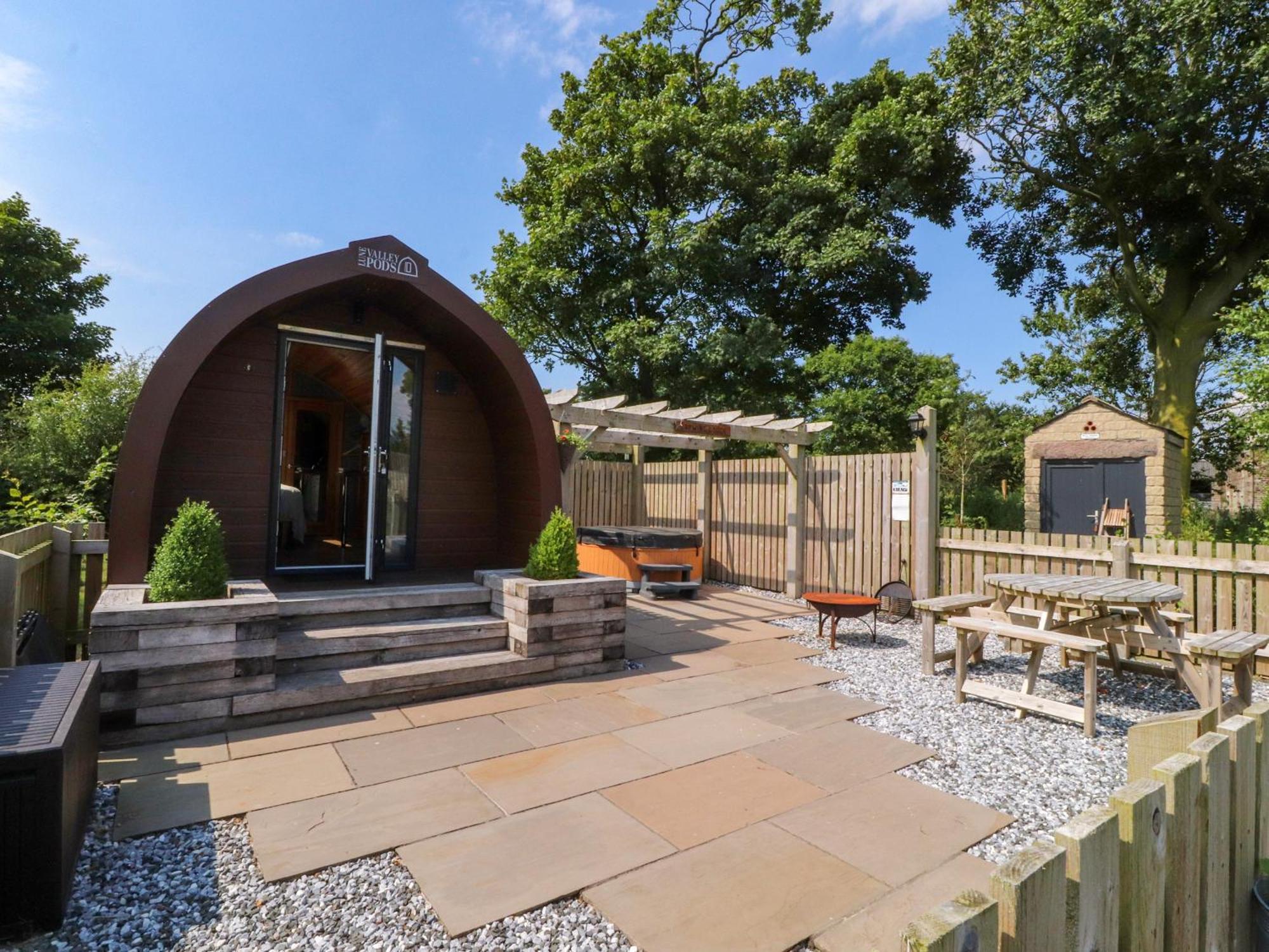 Lapwing Lodge Lancaster Bagian luar foto